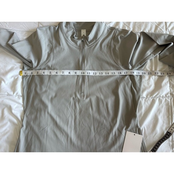New Lululemon Nulux Long Sleeve Tennis Half-Zip Size 12 Gray Hip Length NWT - Picture 4 of 11